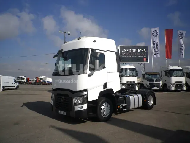 RENAULT T440 SLEEPER CAB ADR