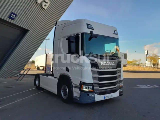 SCANIA R450