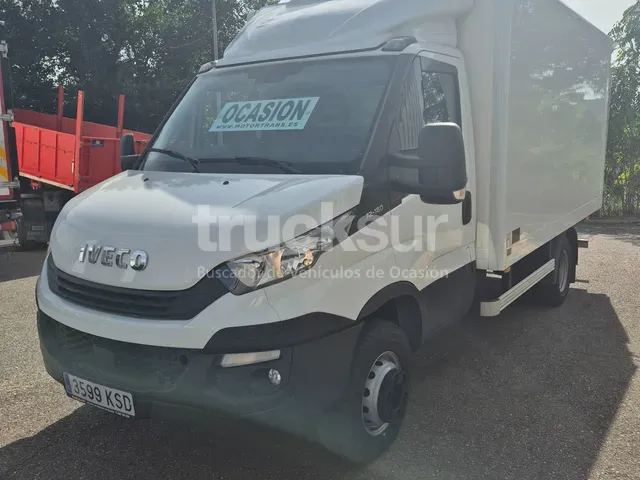 Iveco 7T 180cv Carrozado con plataforma - imagen 1