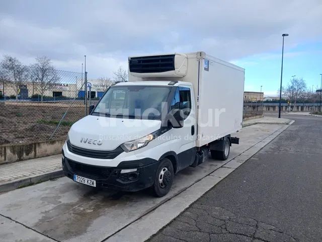 IVECO Daily 35C15 FRC-X CAJA USADA 2014